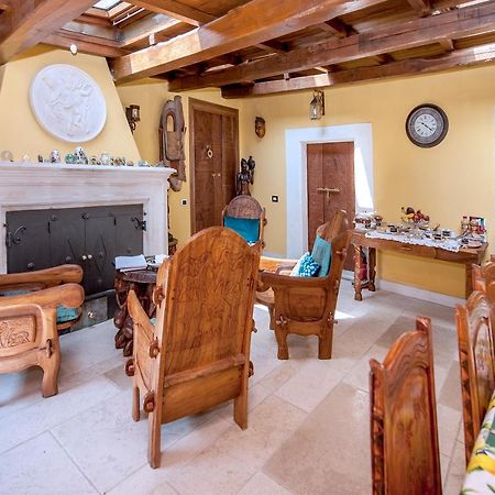 B&B Bone Novelle Dimora Storica Palazzo Zuzi LʼAquila Exteriér fotografie