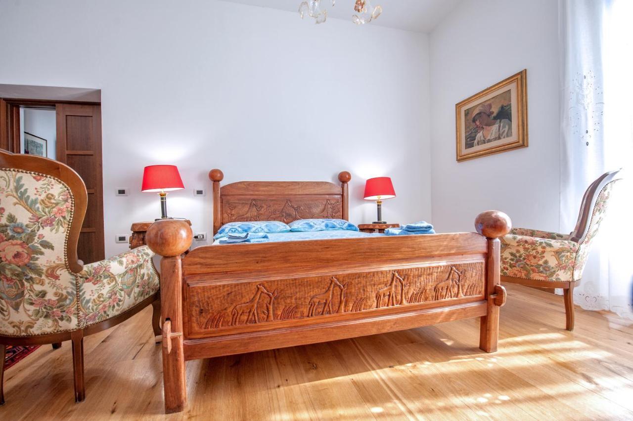 B&B Bone Novelle Dimora Storica Palazzo Zuzi LʼAquila Exteriér fotografie