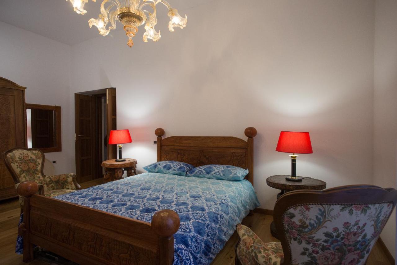 B&B Bone Novelle Dimora Storica Palazzo Zuzi LʼAquila Exteriér fotografie