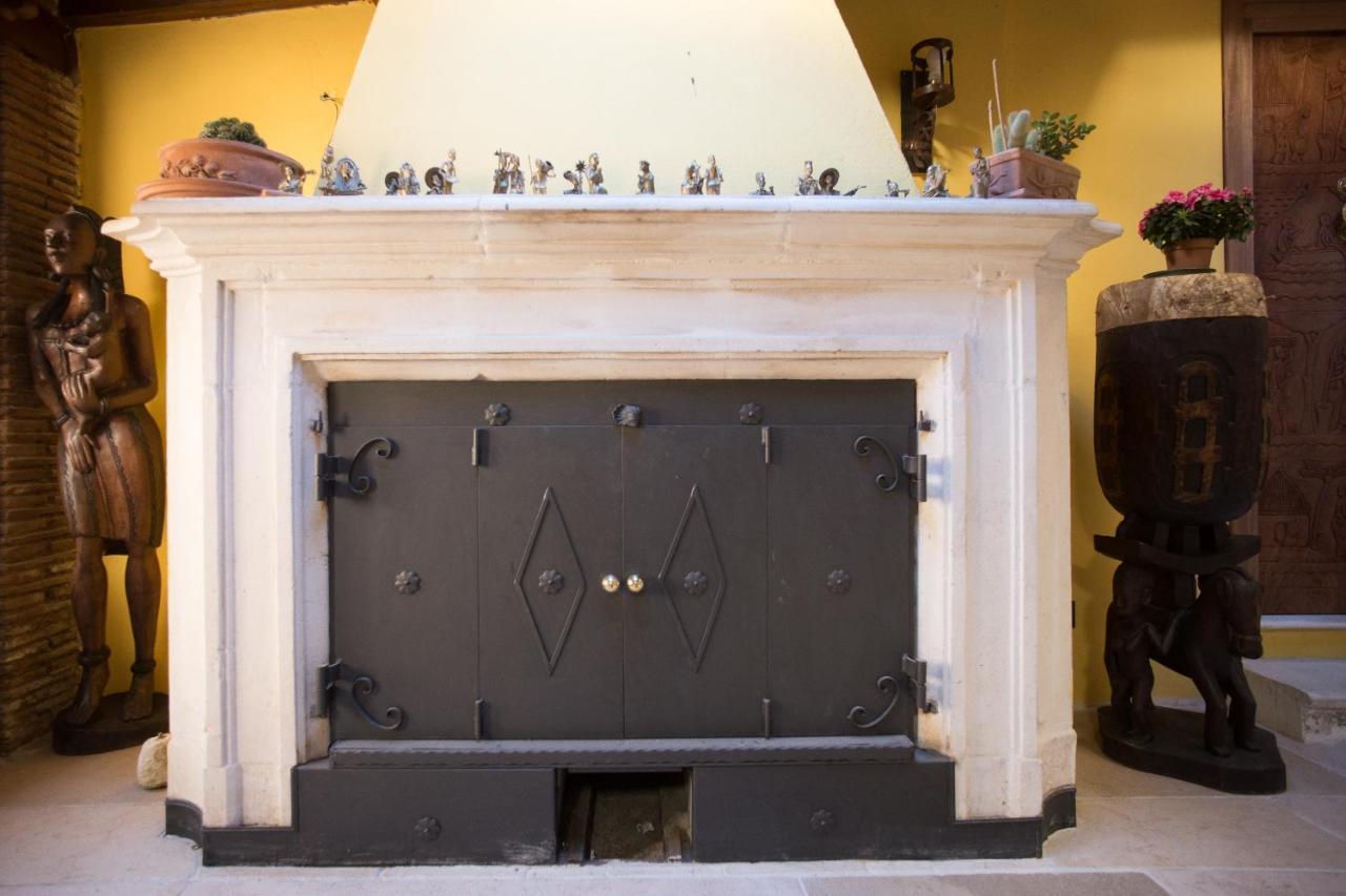B&B Bone Novelle Dimora Storica Palazzo Zuzi LʼAquila Exteriér fotografie